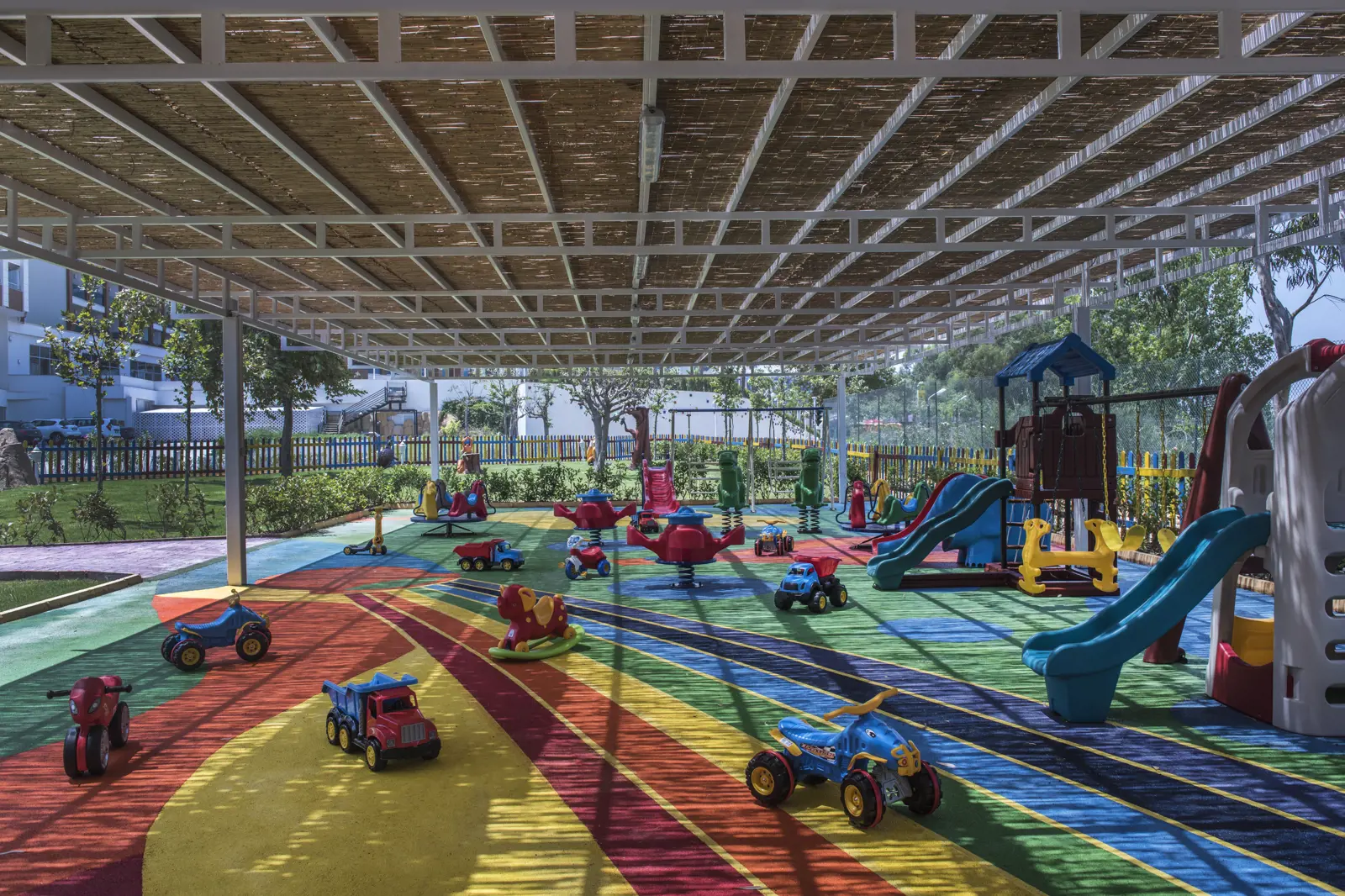 delphin be grand turkije kinderspeelplaats die bij het resort zit